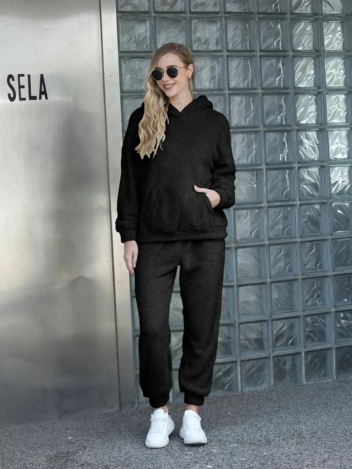 Josepha | Dame Fleece Loungewear Sæt Med Hætte - Freya Kobenhavn