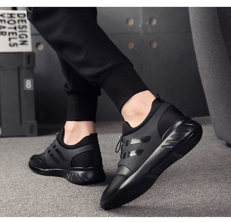 Kornelius | Herre Slip-On Sneakers med Elastiske Snørebånd - Freya Kobenhavn