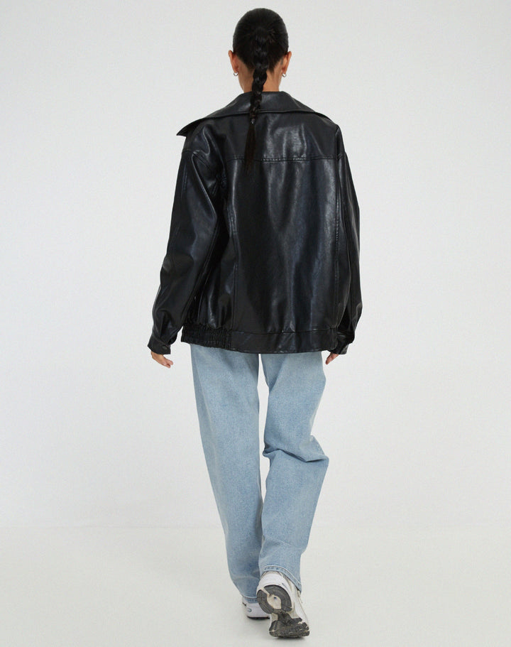 Andrea | Elegant Og Stilfuld Oversized Læderjakke - Freya Kobenhavn