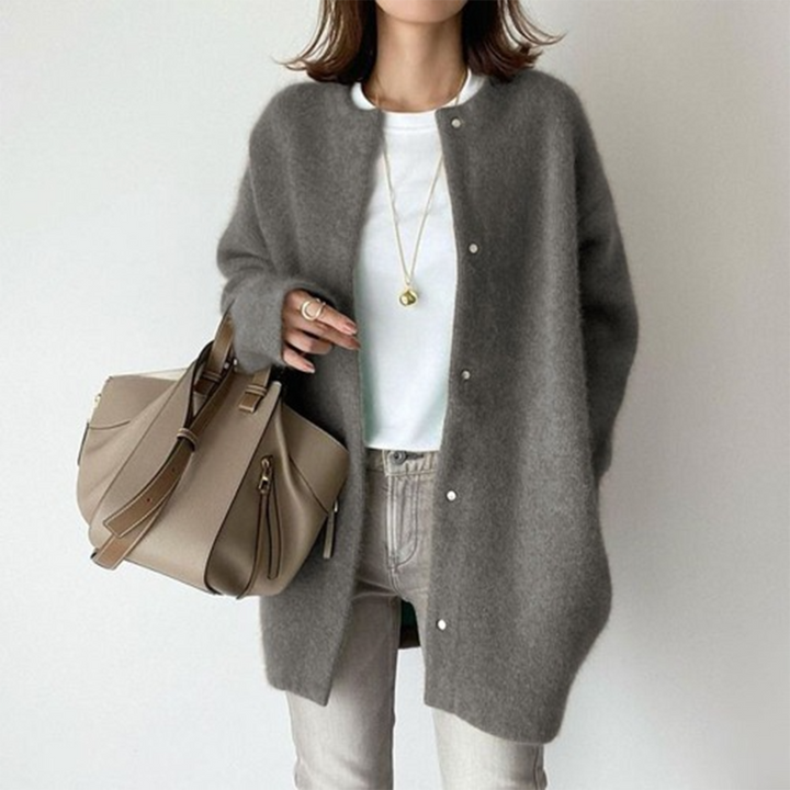 Christella | Women’s Oversized Knit Sweater with Button Closure - Freya Kobenhavn