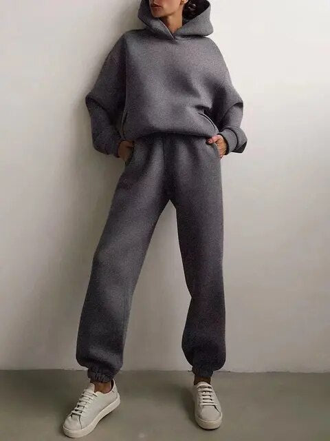 Jasmin | Dame Komfortabelt Hoodie Sæt Med Bukser - Freya Kobenhavn