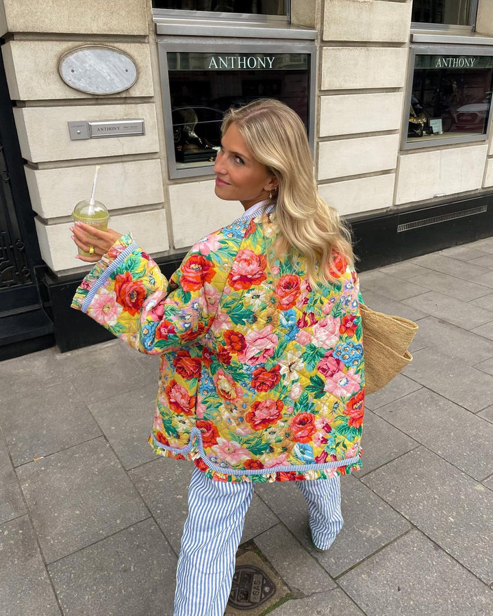 Kamilla | Stilfuld Blomstret Parkajakke - Freya Kobenhavn