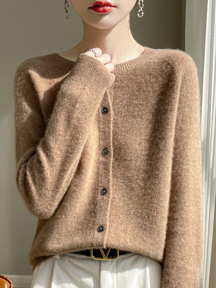Jasmin | Elegant Og Stilfuld Let Cardigan Med Knapper - Freya Kobenhavn