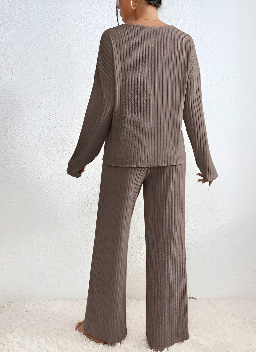 Wilma™ | Ribbet V-hals sweater sæt - Freya Kobenhavn