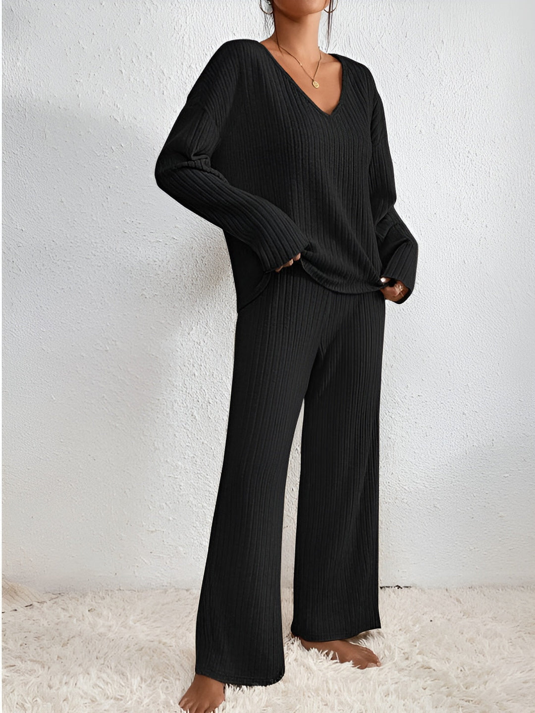 Wilma™ | Ribbet V-hals sweater sæt - Freya Kobenhavn