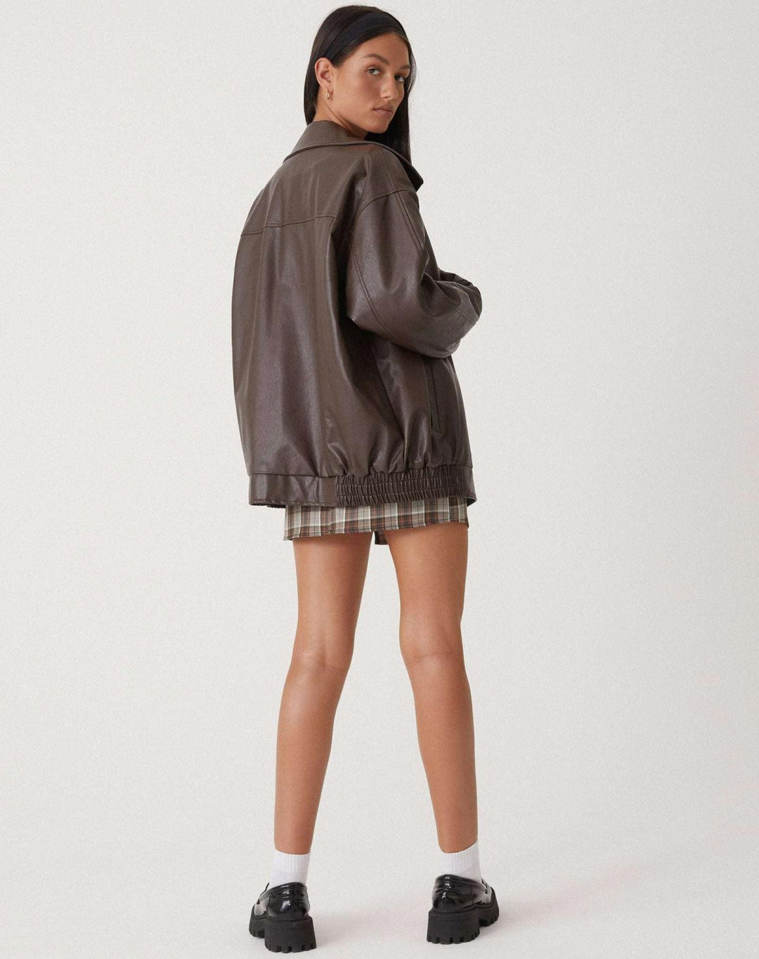 Andrea | Elegant Og Stilfuld Oversized Læderjakke - Freya Kobenhavn